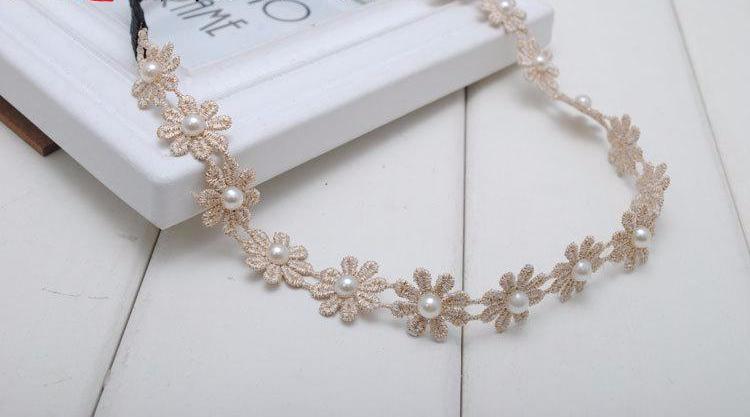 Beige Lace Flowers Crown