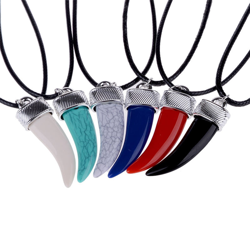 Retro Wolf Tooth Necklace