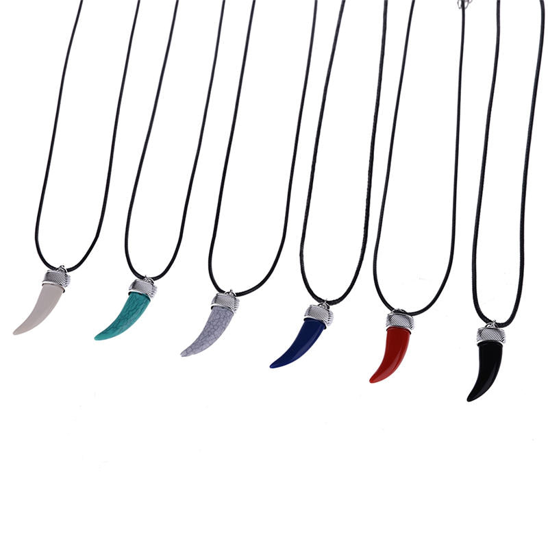 Retro Wolf Tooth Necklace