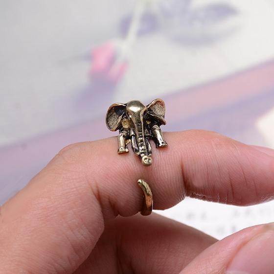 Vintage Fashion Bunny Ring
