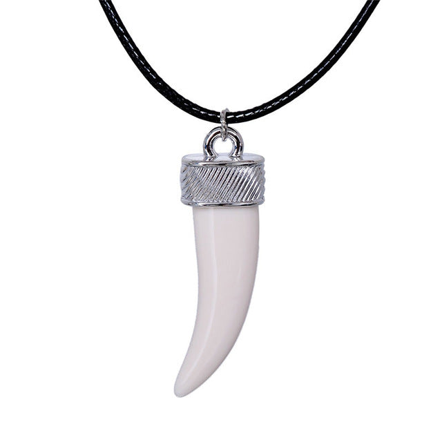Retro Wolf Tooth Necklace
